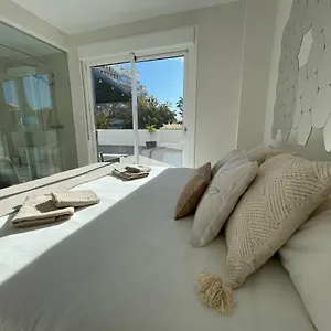 Apartment Centre With Terrace And Pool, Marbella