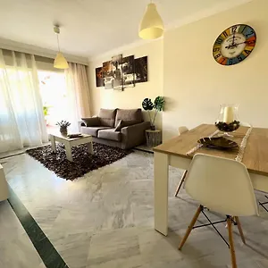  Apartamento Precioso Puerto Banus