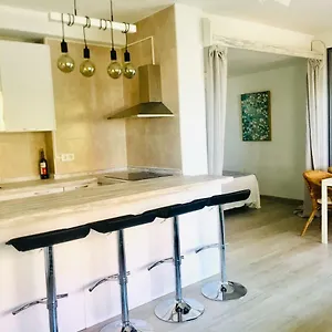 Apto En El Centro, Junto A La Playa, Appartamento