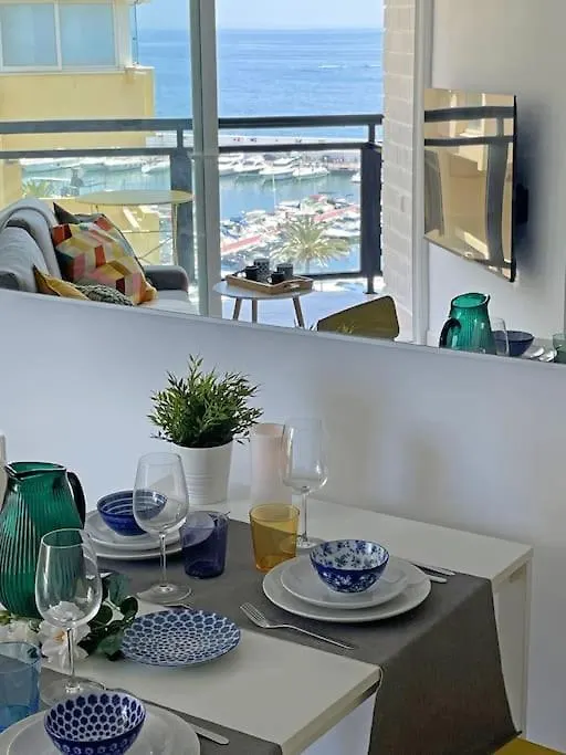 Charming Sea View Hideaway At Marbella'S Marina Apartment