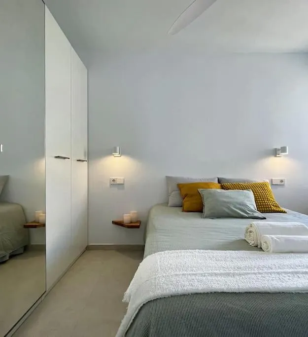 Charming Sea View Hideaway At Marbella'S Marina Apartment Spain